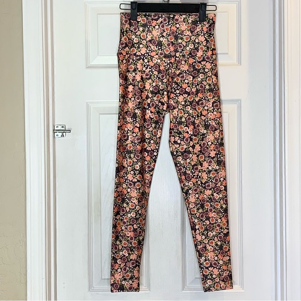Free People x Onzie Leggings Floral Print Cropped Size XS
